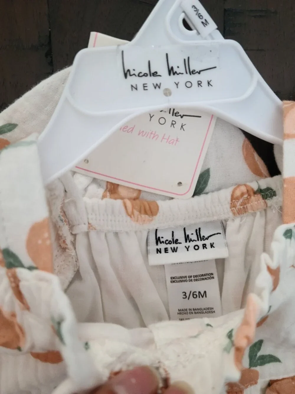 Nicole Miller shirt hat